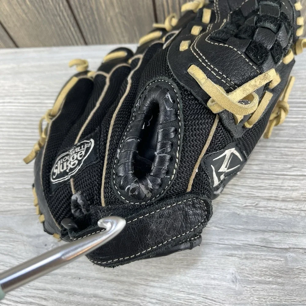 Louisville Slugger Helix Series Baseball GloveHXBK5D Black Leather Mitt RHT 10.5